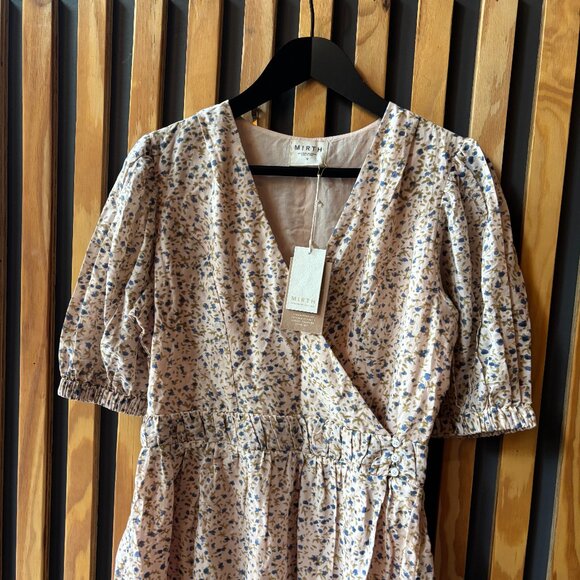 Mirth Krabi Crossover Dress in Champagne Floral - Picture 2 of 5